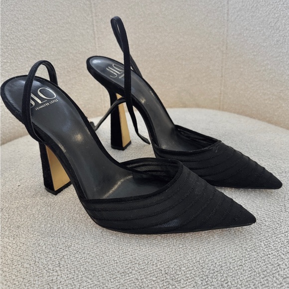 Classic Pointed Toe Black Strappy Heels - Picture 2 of 3